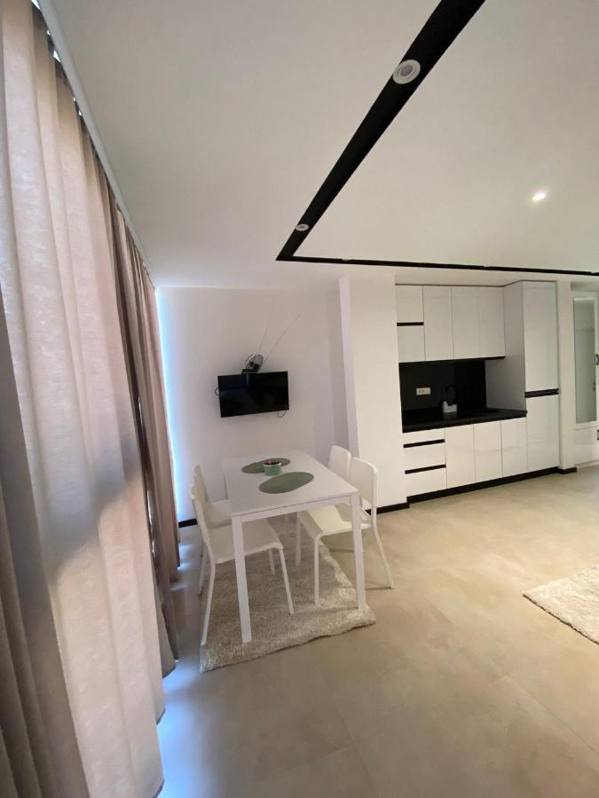 Glass Apartmani Novi Pazar Exteriör bild